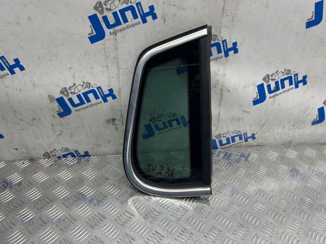 5N0845042SNVB Стекло кузова (багажного отсека) правое купить Украина