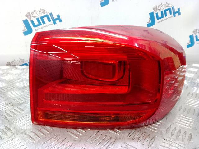 VAG 5N0945096R Фонарь задний правый внешний в наличии Сумы