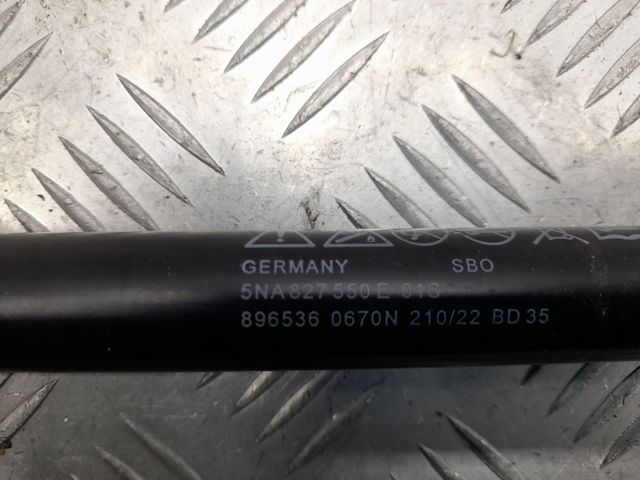 VAG 5NA827550E Амортизатор багажника в наличии Одесса