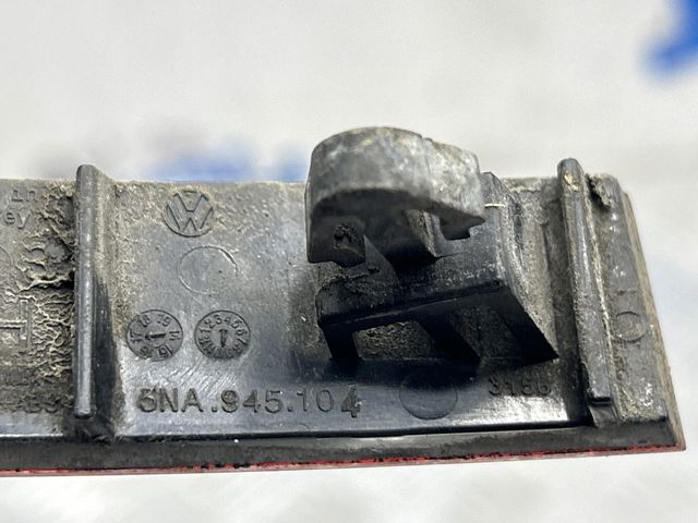5NA945104 Правый катафот заднего бампера купить Запорожье