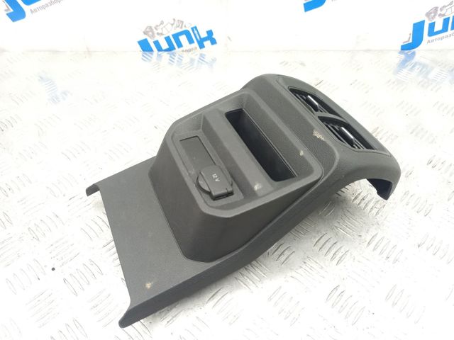 VAG 5NN864298F82V Накладка декоративная центральной консоли в наличии Сумы