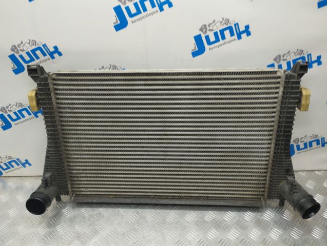 VAG 5Q0145803N Интеркулер в наличии Ужгород