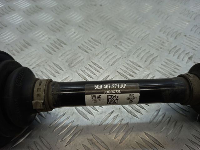 5Q0407271AP Левая полуось купить Черкассы