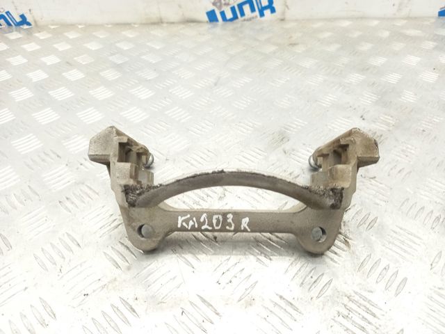 Скоба переднего суппорта 5Q0615126A VAG