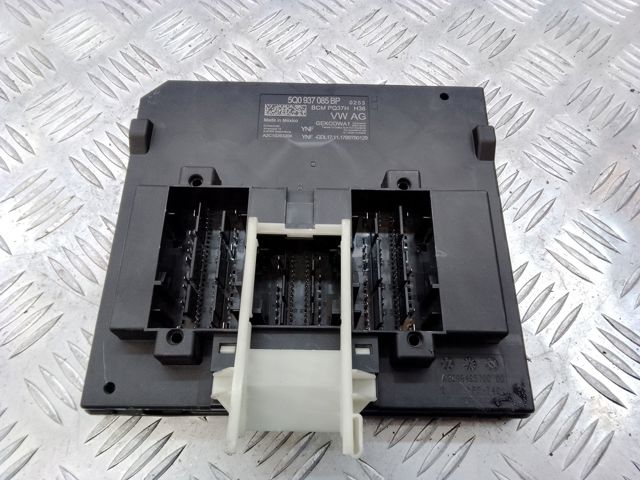 5Q0937085BP VAG Блок комфорта купить в Винница