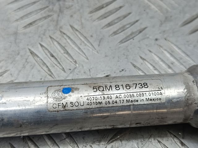 VAG 5Q1816738C Шланг кондиционера, от радиатора к испарителю в наличии Чернигов