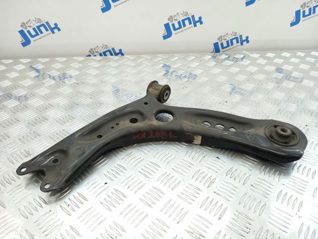 Рычаг передний нижний левый 5QM407151 VAG