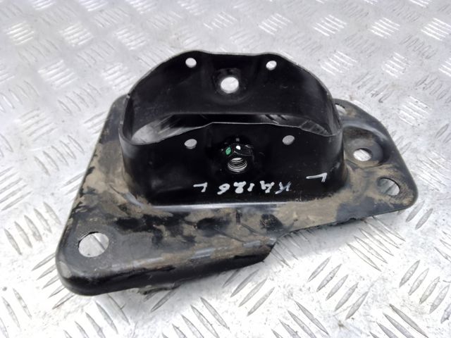 Кронштейн передний заднего продольного рычага 5QM505129 VAG
