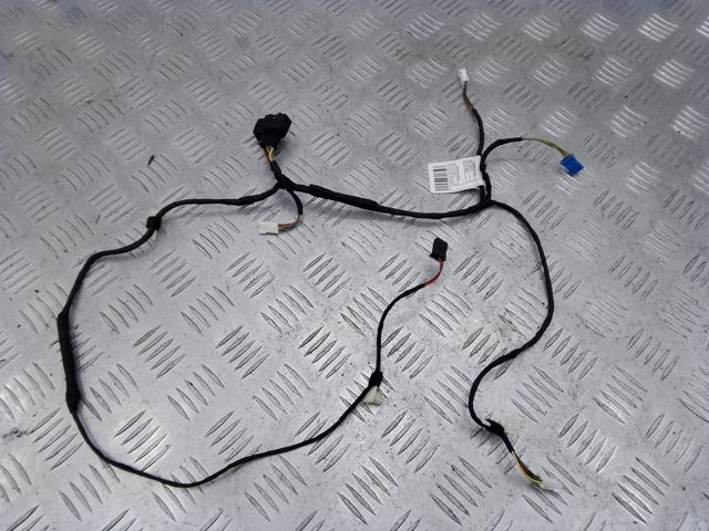 Электропроводка передней двери 61126819934 BMW
