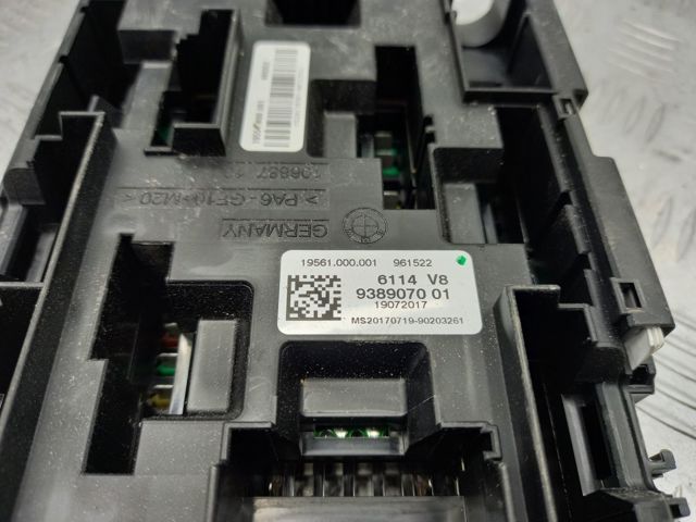 Коробка предохранителей 61149389070 BMW