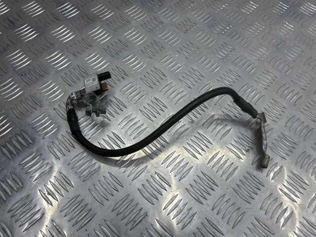 Кабель массы аккумулятора (АКБ) 61216821203 BMW