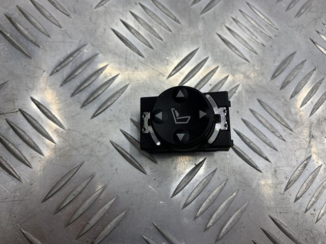 61318360877 BMW купить в Черкассы