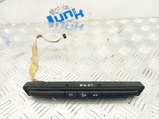 Блок кнопок центральной консоли 61319180945 BMW