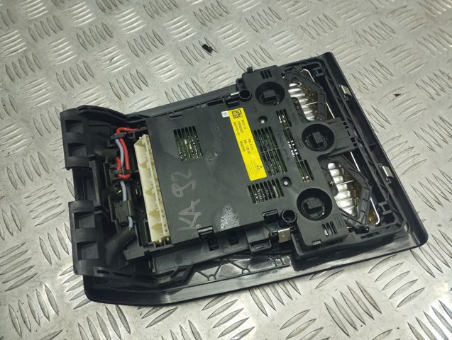 61319276232 BMW Плафон освещения салона (кабины) купить в Украина