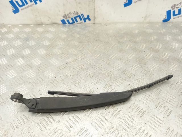 BMW 61627356224 Рычаг-поводок стеклоочистителя заднего стекла в наличии Запорожье