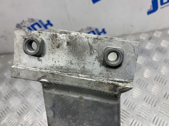 622115NA0A NISSAN Кронштейн усилителя переднего бампера купить в Полтава