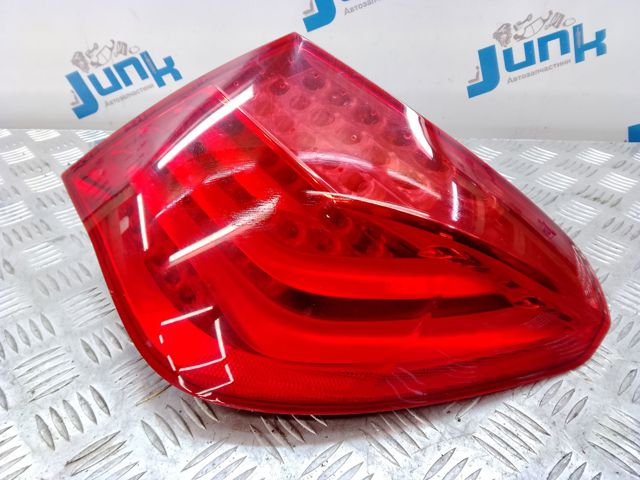 Стоп задний 63217182202 BMW