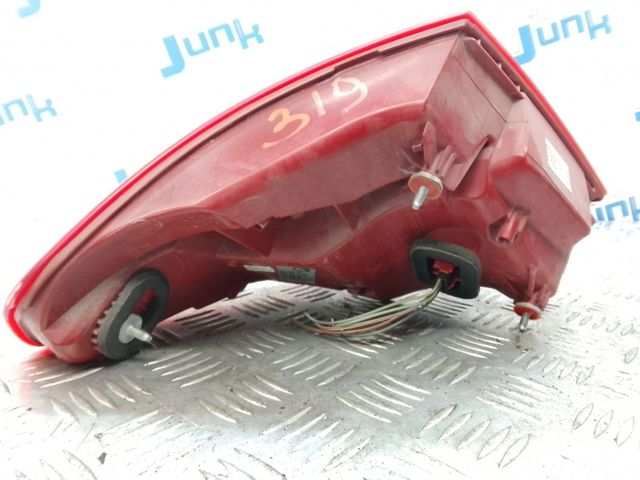 63217182202 BMW Фонарь задний правый внешний купить в Ровно