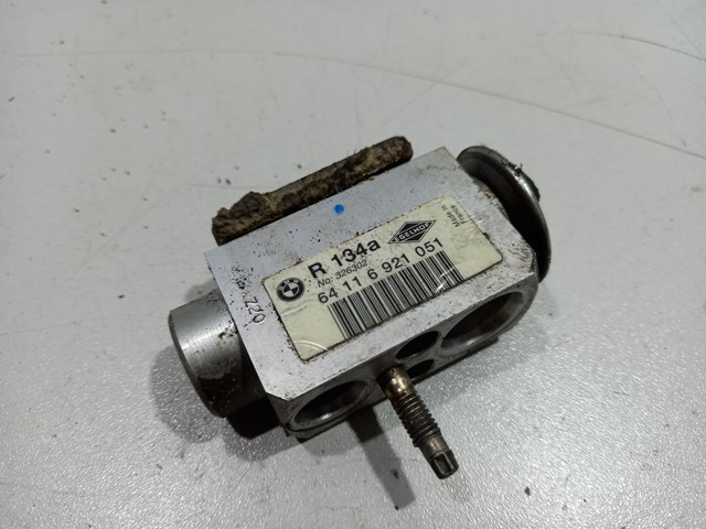 Клапан trv кондиционера для bmw 5-серия e60/e61 2003-2009 64116921051