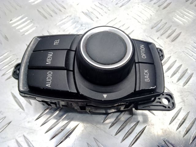 Блок управления мультимедийный 65829261704 BMW