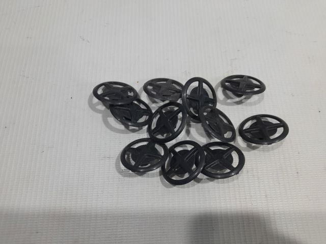 Крепление утеплителя капота 6584630F00 NISSAN