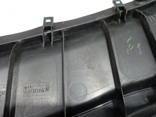 NISSAN 668624GF0A Решетка дворников правая в наличии Винница