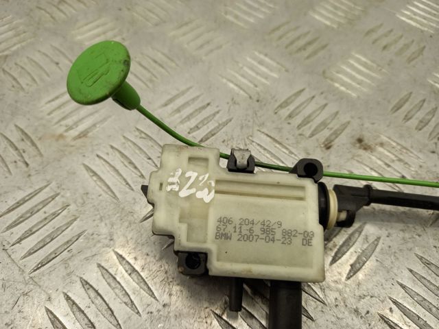 Замок открывания лючка бензобака 67116985882 BMW