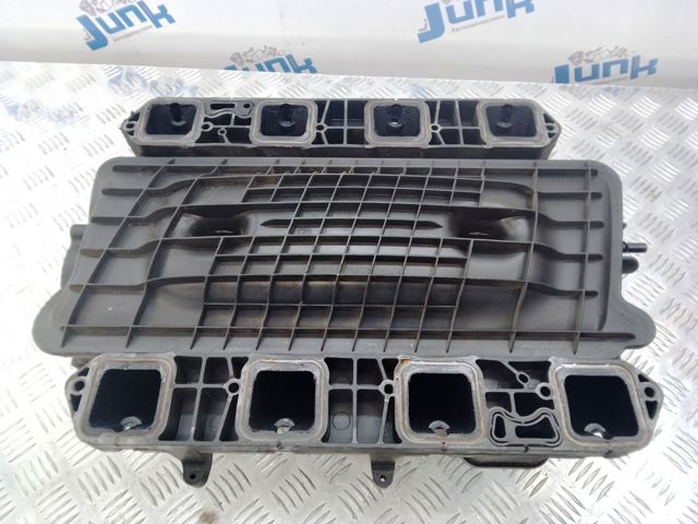 Впускной коллектор 68189105AA CHRYSLER