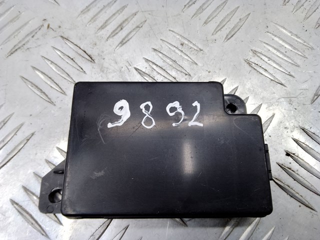 Блок управления навигацией 68264745AA CHRYSLER