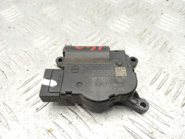 Моторчик заслонки печки 68350345AA CHRYSLER