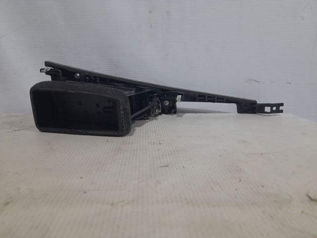 NISSAN 687514GA0A в наличии Львов