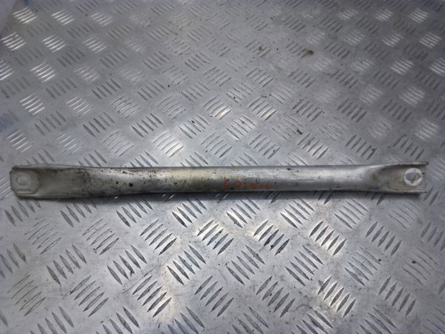 Распорка передних стоек подвески левая 7180315 BMW