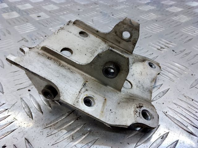 7186513 BMW купить в Ужгород