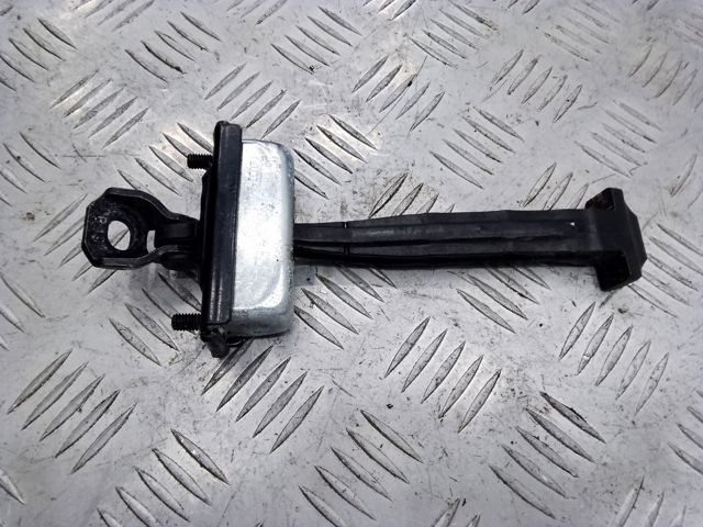 7205572 BMW Ограничитель двери купить в Житомир