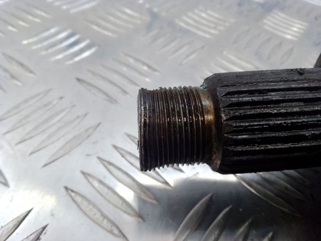 Полуось задняя, левая 7637445 BMW