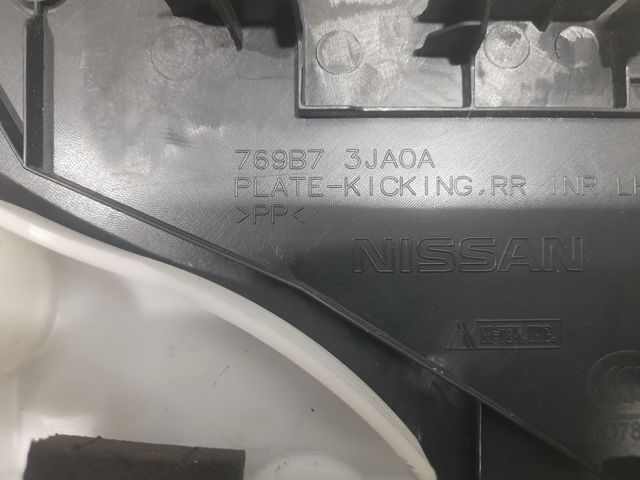 NISSAN 769B73JA0A в наличии Тернополь