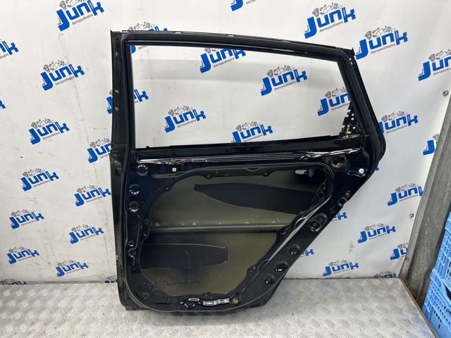 Задняя правая дверь 77004D5000 HYUNDAI