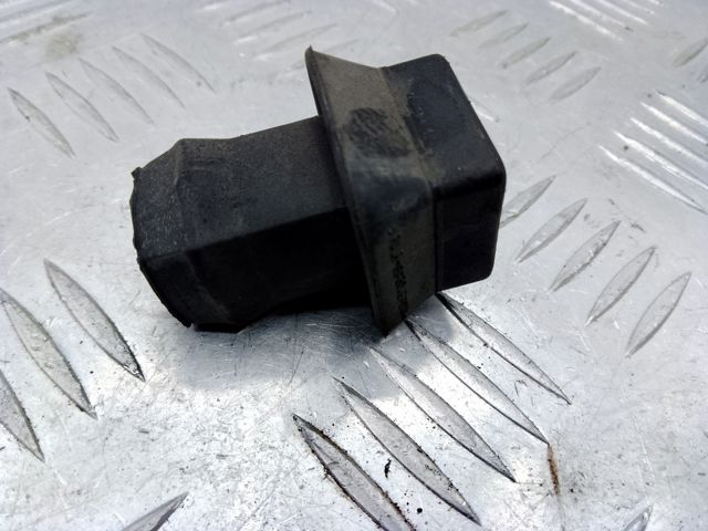 VAG 7L0121276A в наличии Николаев