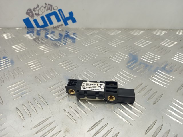 7L0909606B VAG Датчик удара купить в Ровно