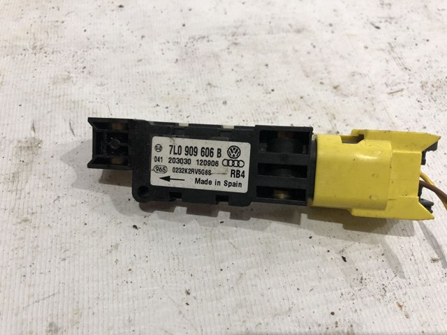7L0909606B Датчик удара купить Черновцы