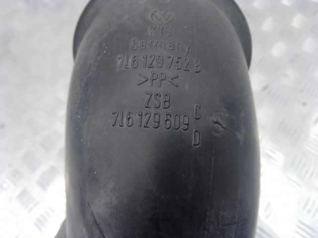 7L6129609C VAG Впускной патрубок воздушного фильтра купить в Запорожье