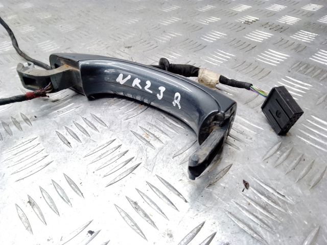 Ручка двери передней наружная 7L6837205GRU VAG