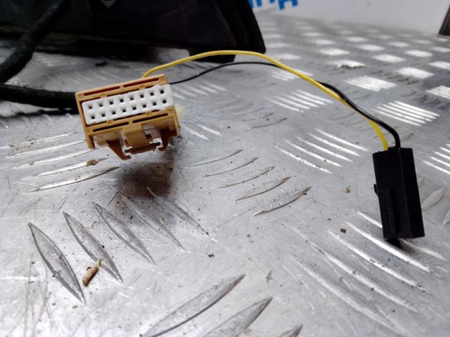 Зеркало левое 7L6857507CJ01C VAG