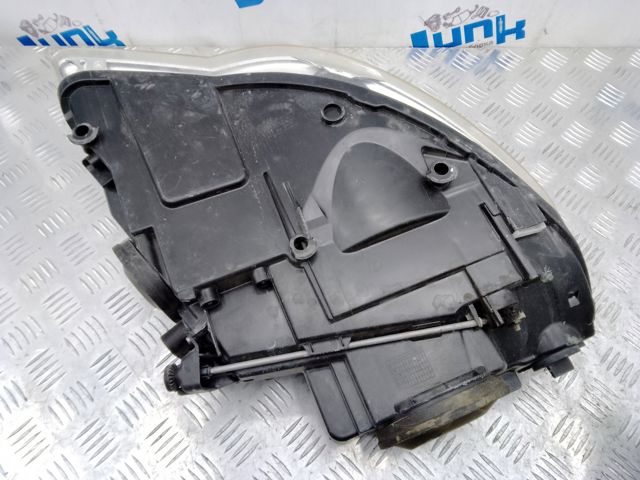 Вставка фары левой 7L6941039B VAG