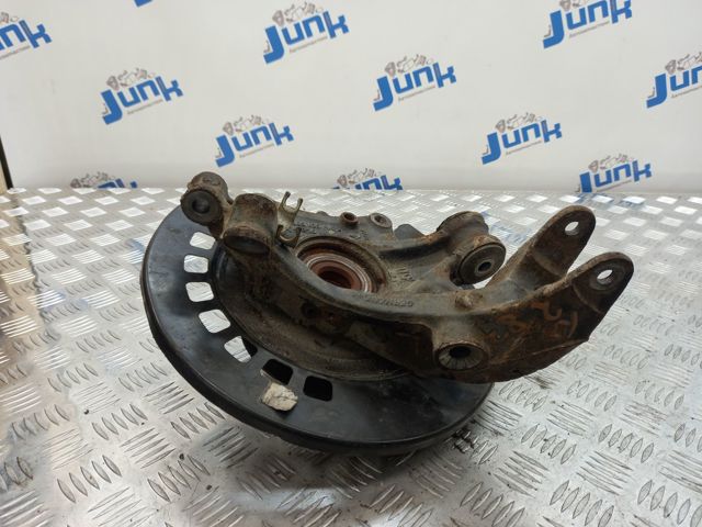 7L8505435A Цапфа (поворотный кулак) задний левый купить Полтава