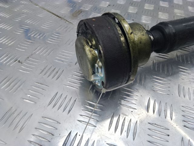 Передний карданный вал 7L8521101C VAG