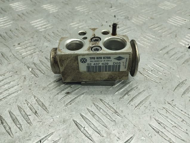 7P0820679A VAG Клапан TRV кондиционера купить в Львов