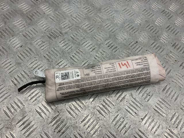 Подушка переднего сиденья 7P0880242A VAG
