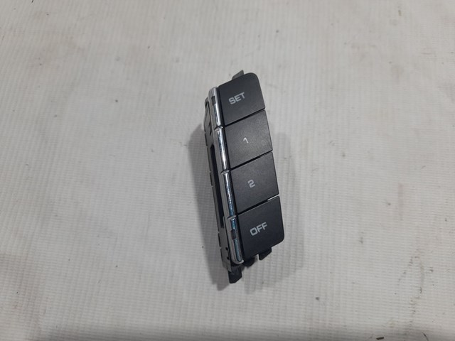 PORSCHE 7P5959561 в наличии Павлоград