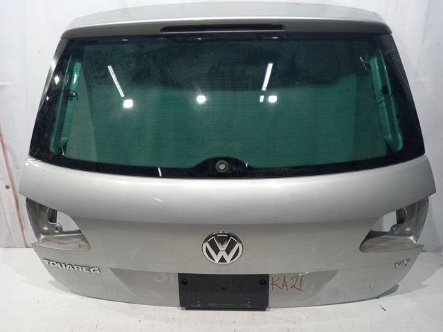 Не значительный дефект см фото 2 ляда со стеклом крышка багажника (ляда) для volkswagen touareg 2 (2010-2018) 7P6827025B